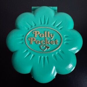 Polly Pocket Vintage 1990 Bluebird water fun park compact with 2 dolls